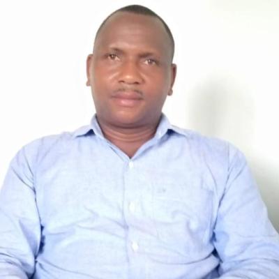 Dr Edmund Temba